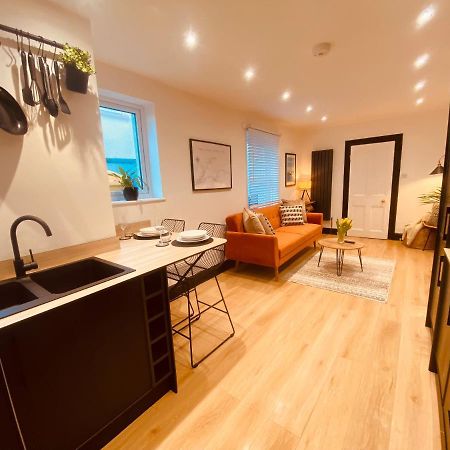 Apartment On The Hoe & Coastal Path With Free Parking بلايموث المظهر الخارجي الصورة