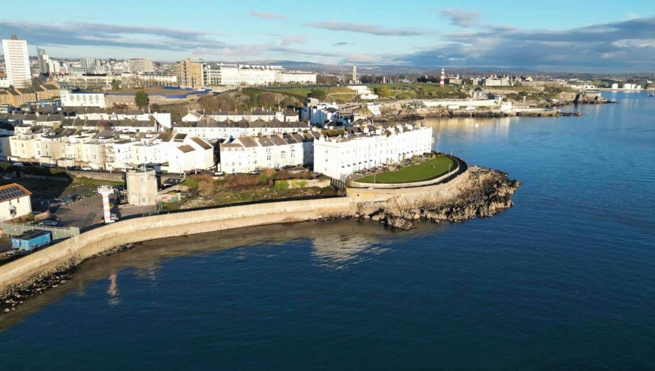 Apartment On The Hoe & Coastal Path With Free Parking بلايموث المظهر الخارجي الصورة